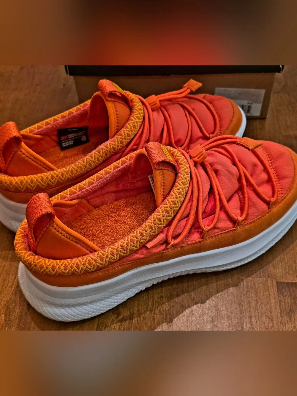 UGG sneakers bright